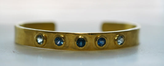 Montana Sapphire and 18k Gold Cuff Bracelet