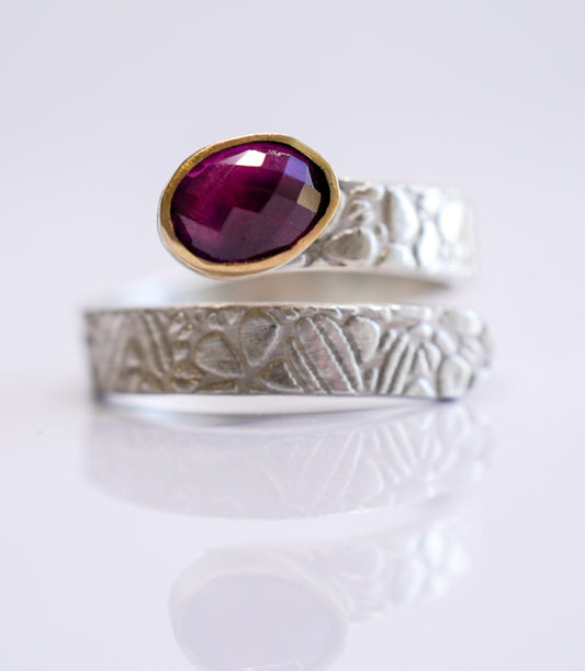 Umba Garnet Ring